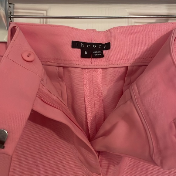 Cute pink shorts, Theory, Size 8 - Picture 3 of 3
